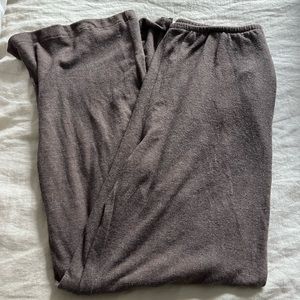 LESET - pull on pants with pocket detail